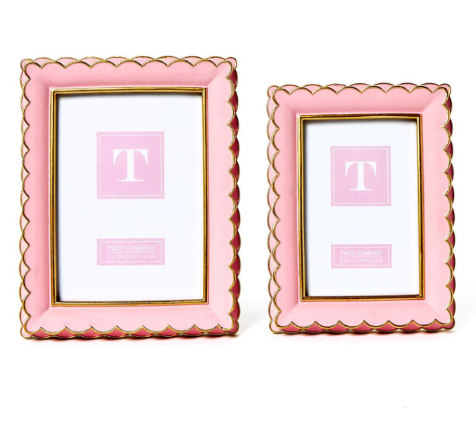 Pink Scallop Frame 4x6