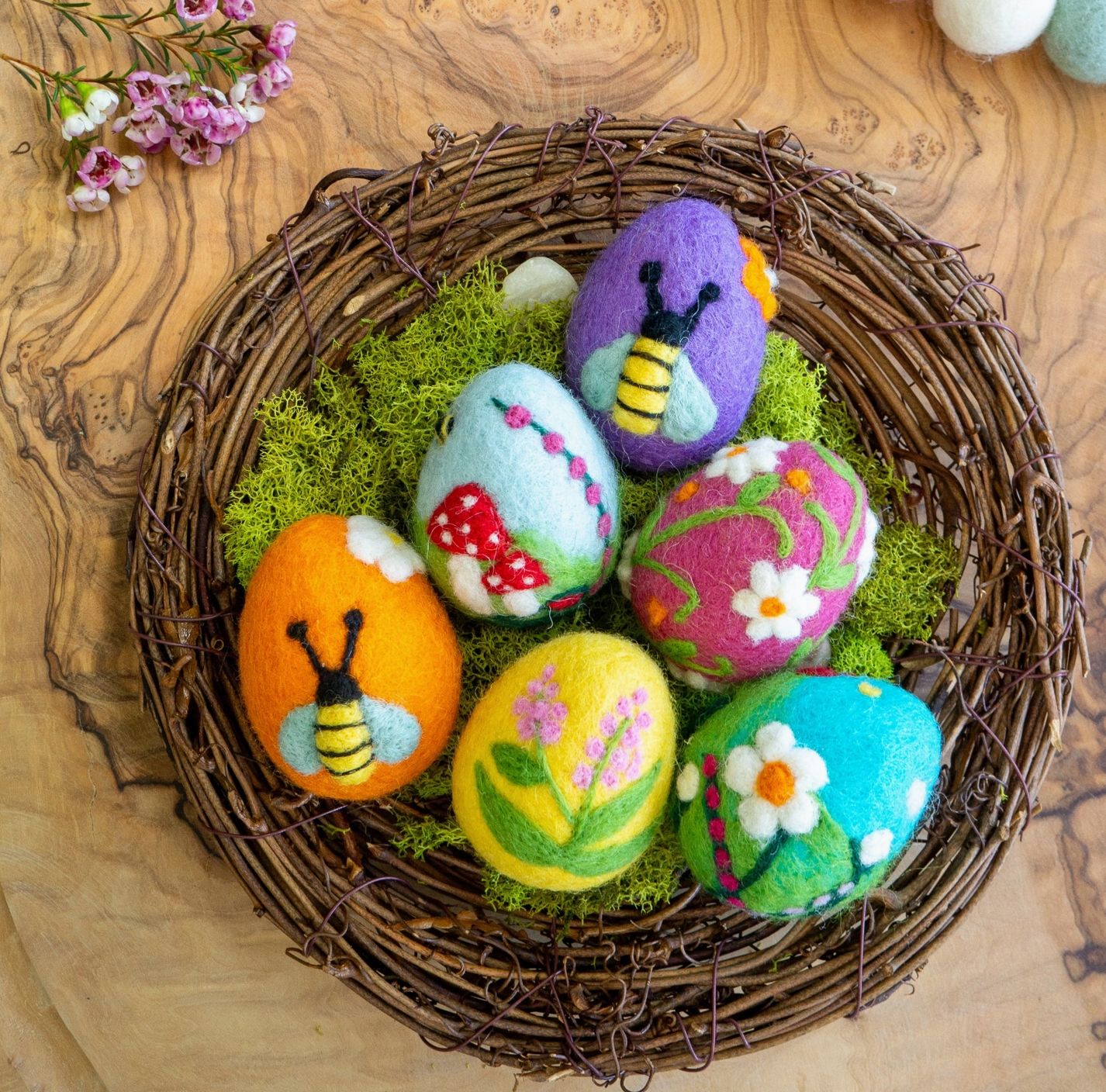 Dryer Ball- Easter Egg