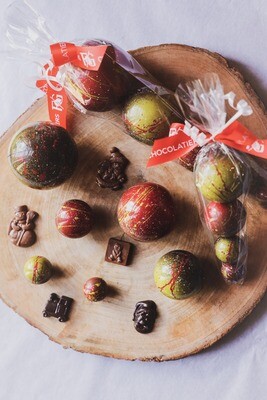 Ornements (cône 6) - LAIT & NOIR Ornements (cône 6) - LAIT & NOIR