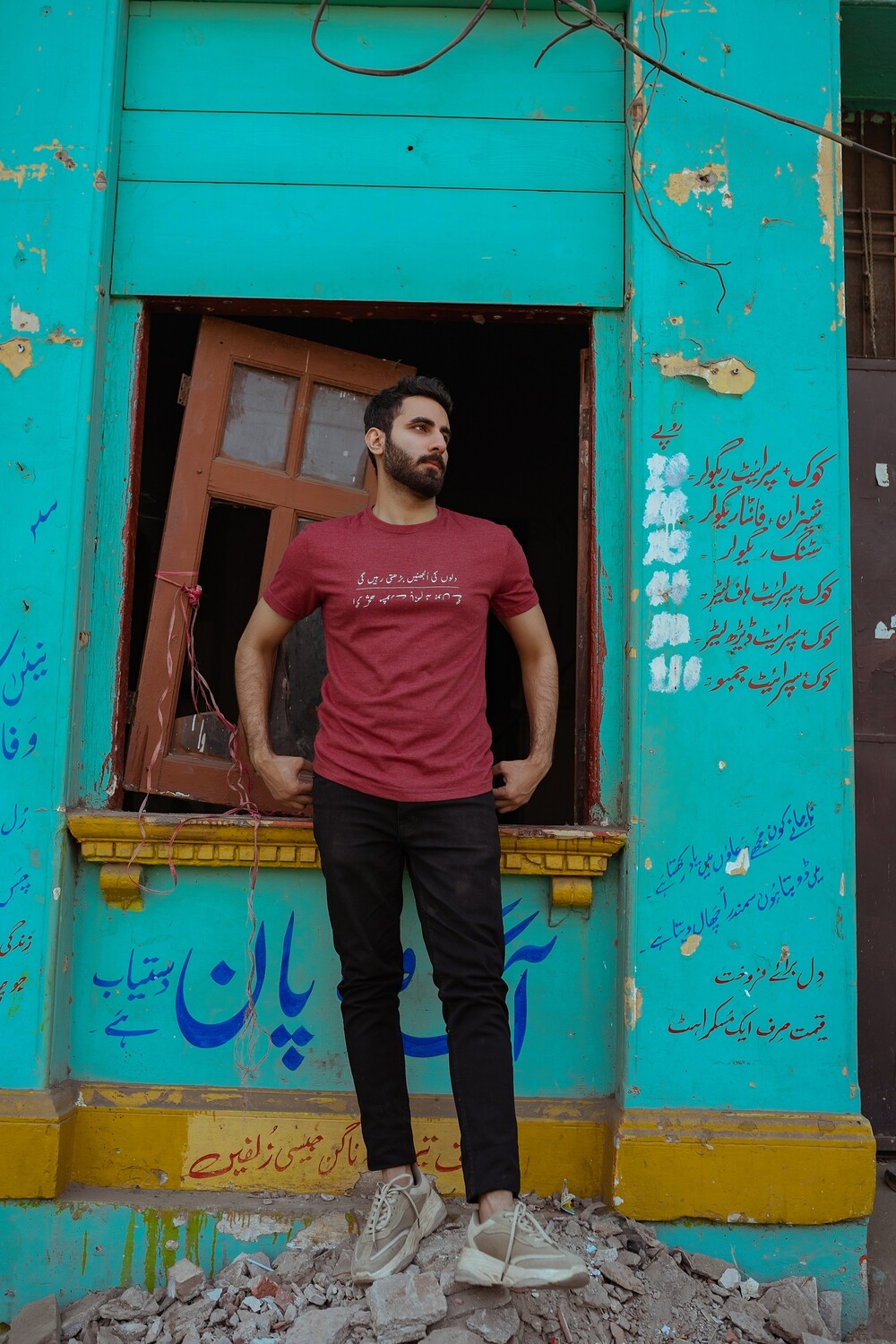 CRIMSON RED - T SHIRT