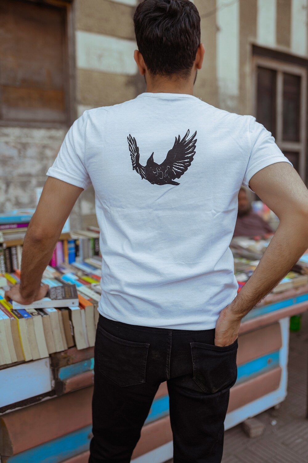 WHITE - T SHIRT