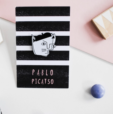 Pablo Picatso Cat Artist Pin