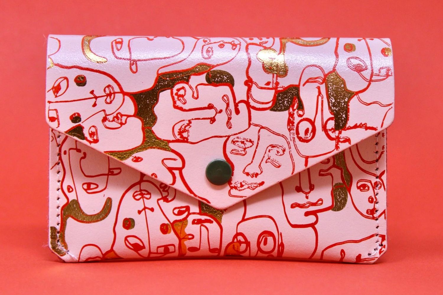 Many Faces Popper Leather Purse