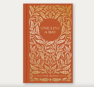 Gilded One Line  a Day: A Five-Year Memory Book