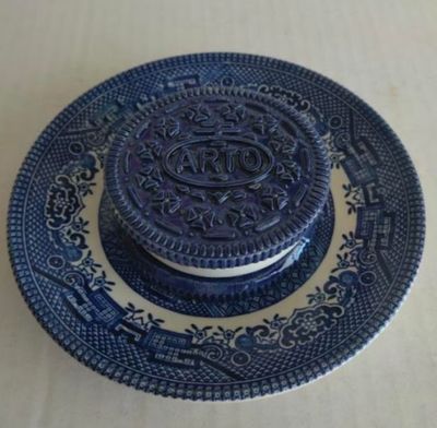 Tony Natsoulas, ARTO Ceramic Cookie