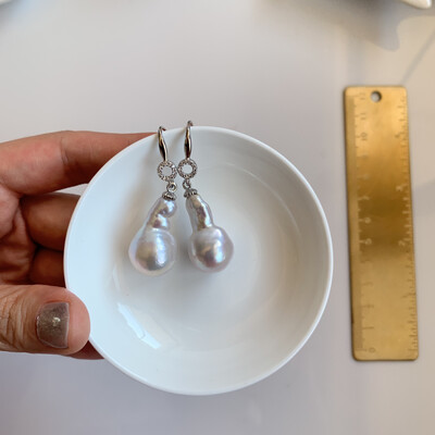‘Silver Twins’ Medium Baroque Earrings 23.5x13mm