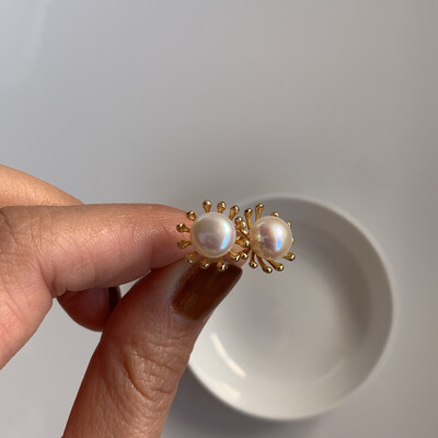 'Sunflower' baroque pearl studs 7-8mm
