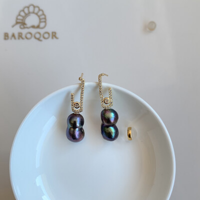 'Island Sister' black twin baroque pearl earrings 15x9mm
