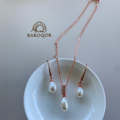 ‘Drops Of Snow’ Mini Baroque pearl Set 8-9mmx10-12mm