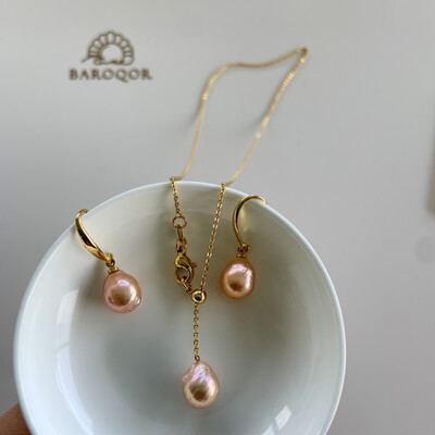 ‘Mermaid Drops’ Pink Baroque pearl Set 10-11mmx8-9mm