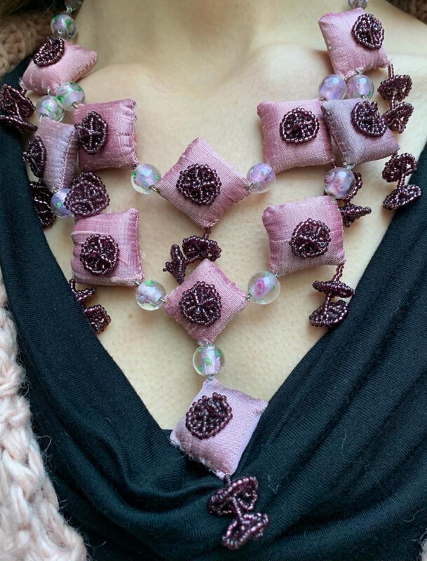 COLLANA AINTI