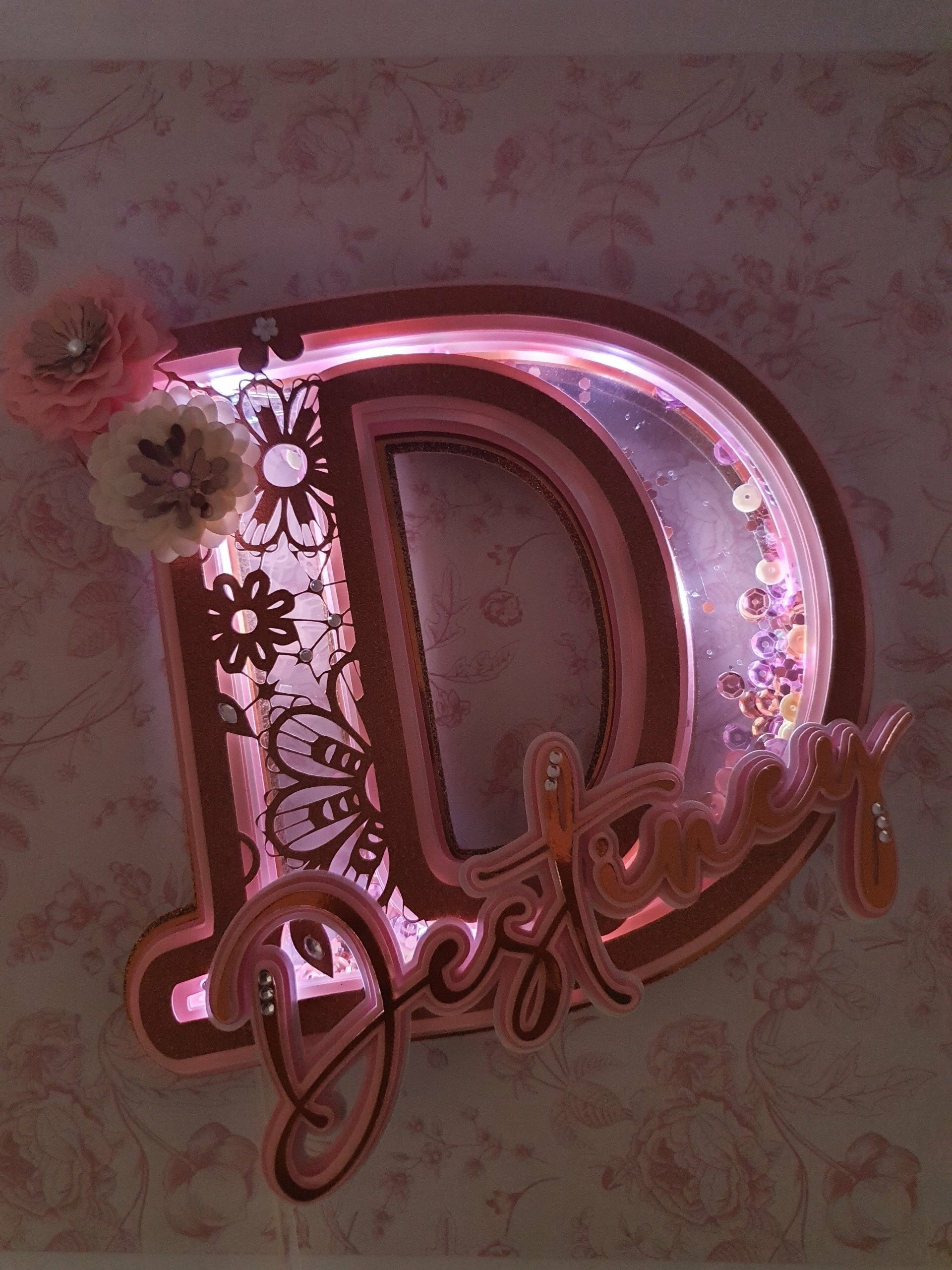 Monogram decopiece 20 cm x 20 cm