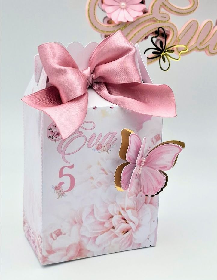 Regular Favor Box Small (minimum order quantity 6)