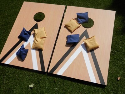 Compact Cornhole