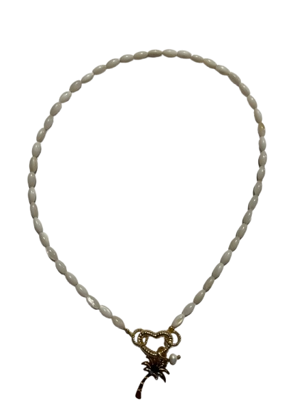 Witte ovale ketting