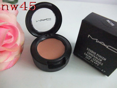 MAC Concealer NW45