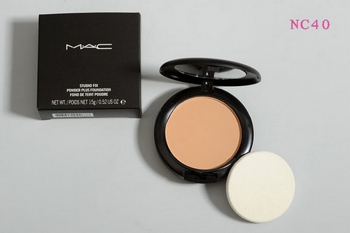 MAC Studio Fix Powder - NC40 -