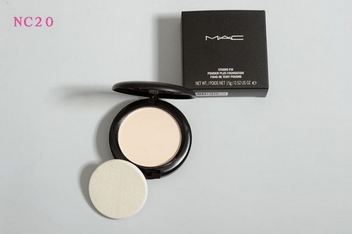 MAC Studio Fix Powder - NC20 -