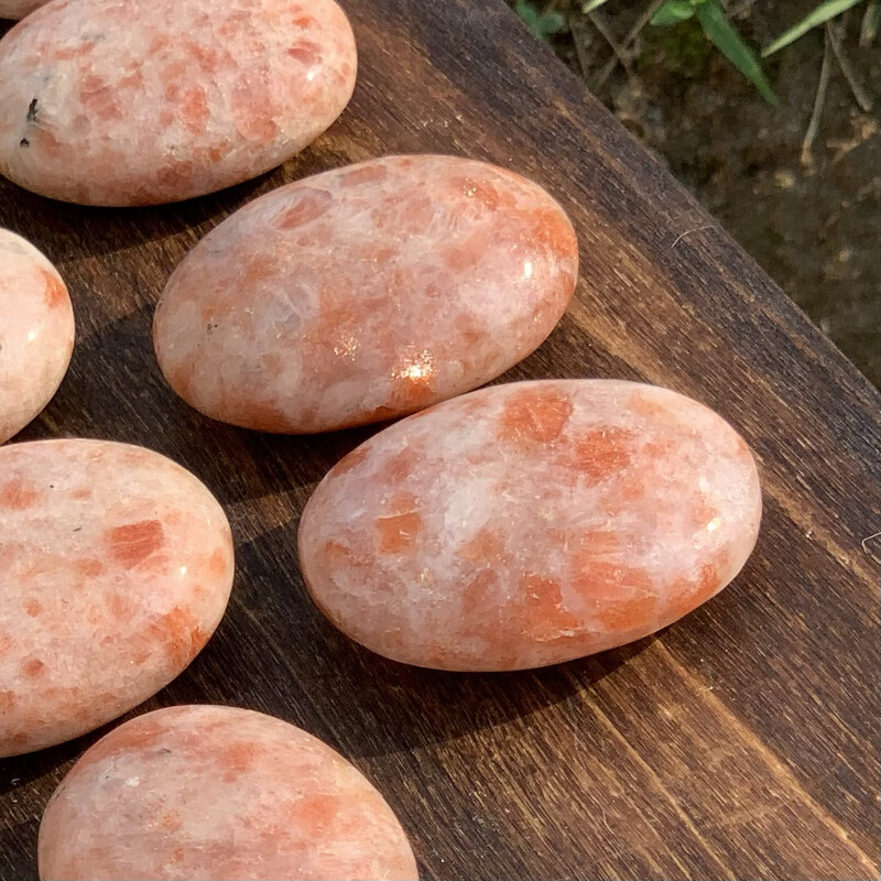 Sunstone Palm Stones