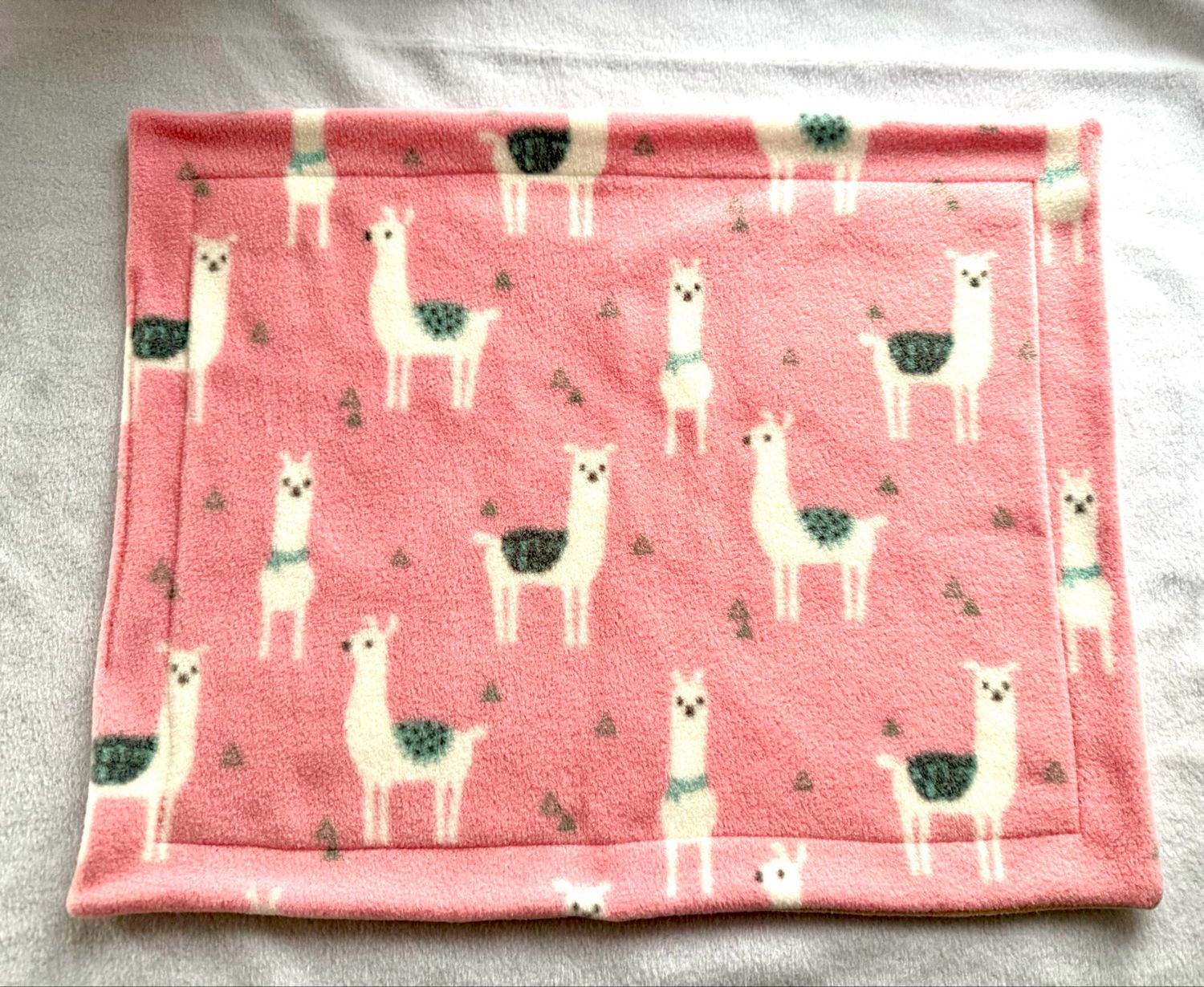 Pipipad Alpaka rosa 40x50