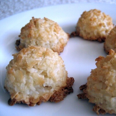 Coconut Macaroons, 6-pack