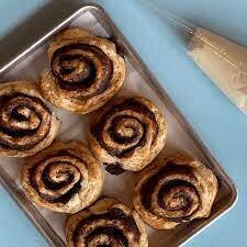 DIY Cinnamon Roll Kit (serves 6)