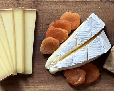 The Holiday Cheese Platter (Vegetarian, Nut Free)