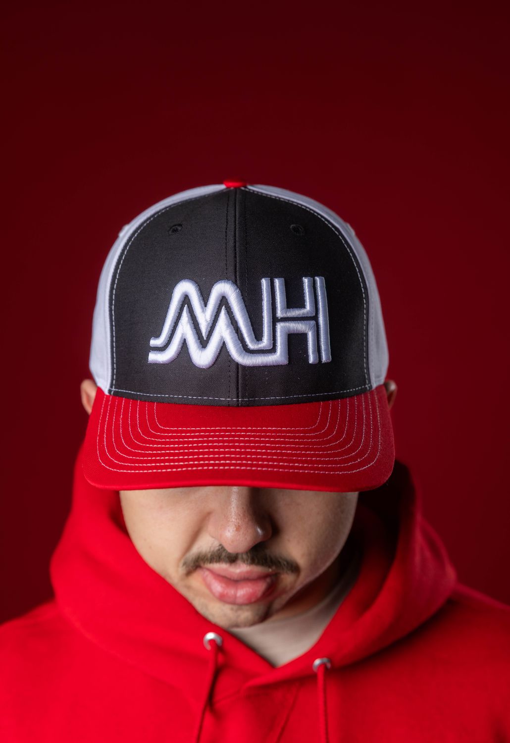 Blk/Red/White- MH Snapback
