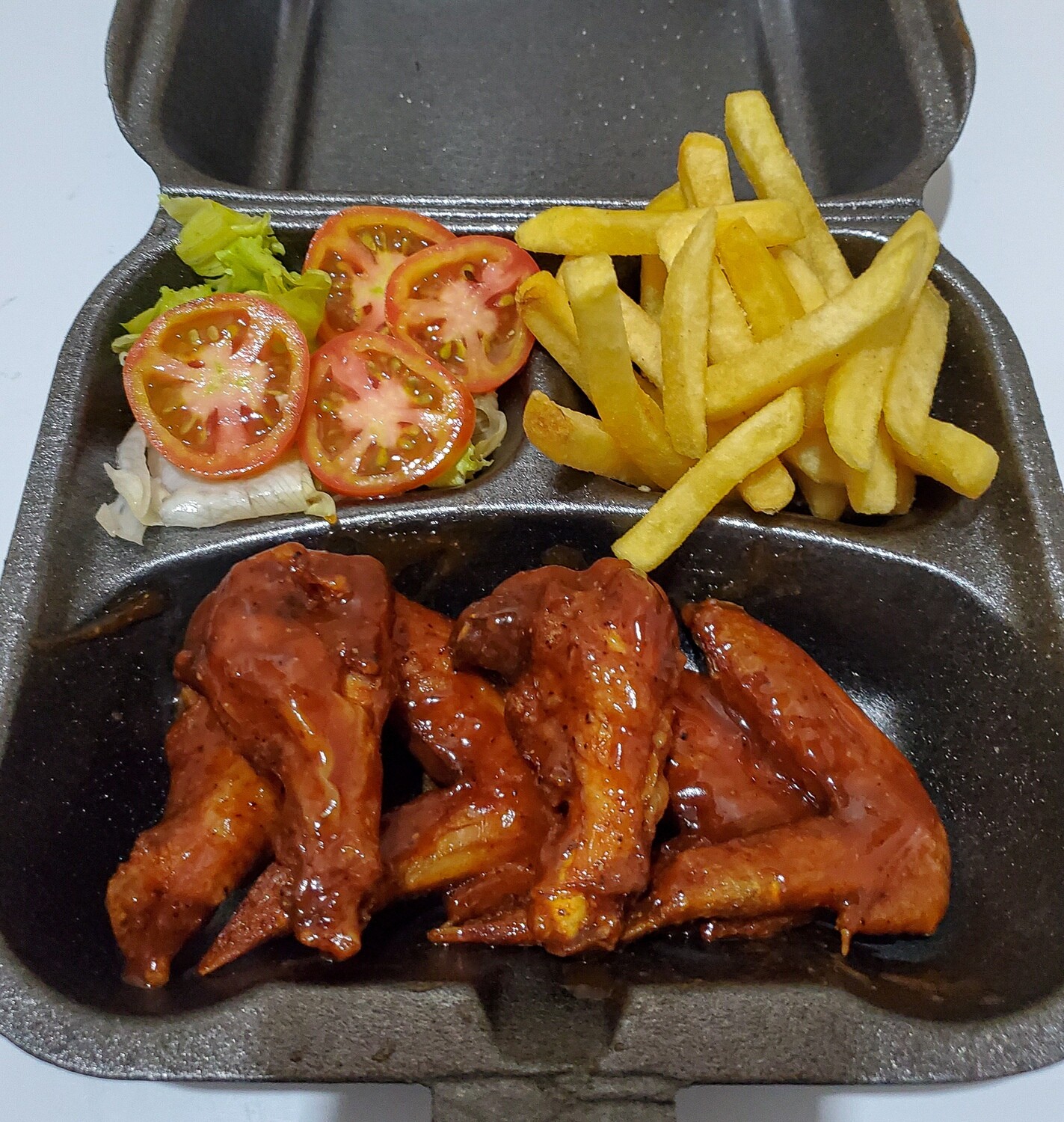 ALITAS DE POLLO BBQ PICANTE