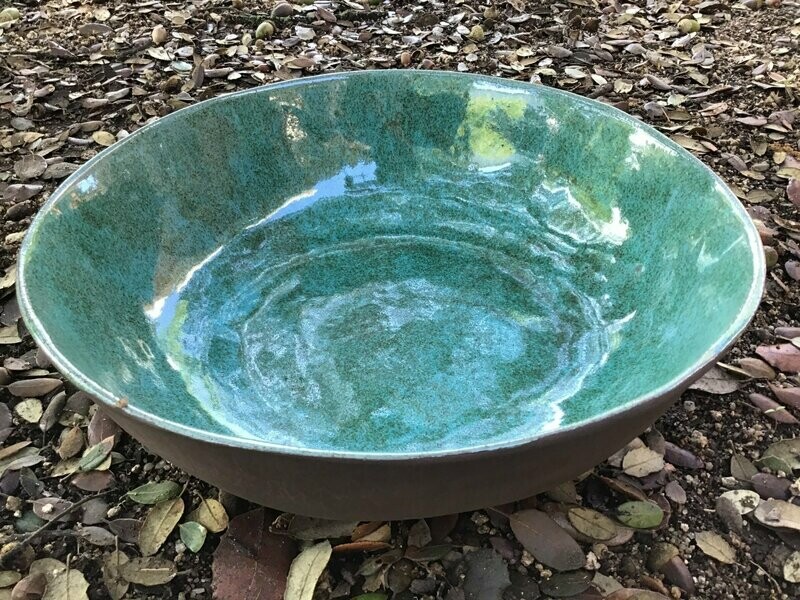 Ensaladera grande. 26 cm x 7 cm.