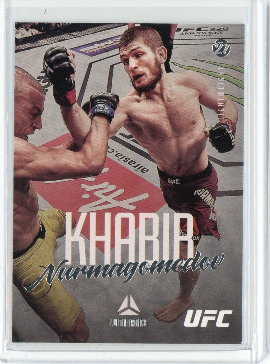 2021 Panini Chronicles UFC Khabib Nurmagomeddv Luminance Card #54