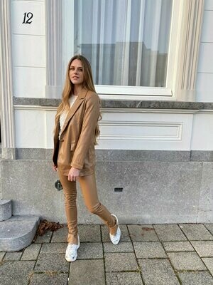 Alle Kleding