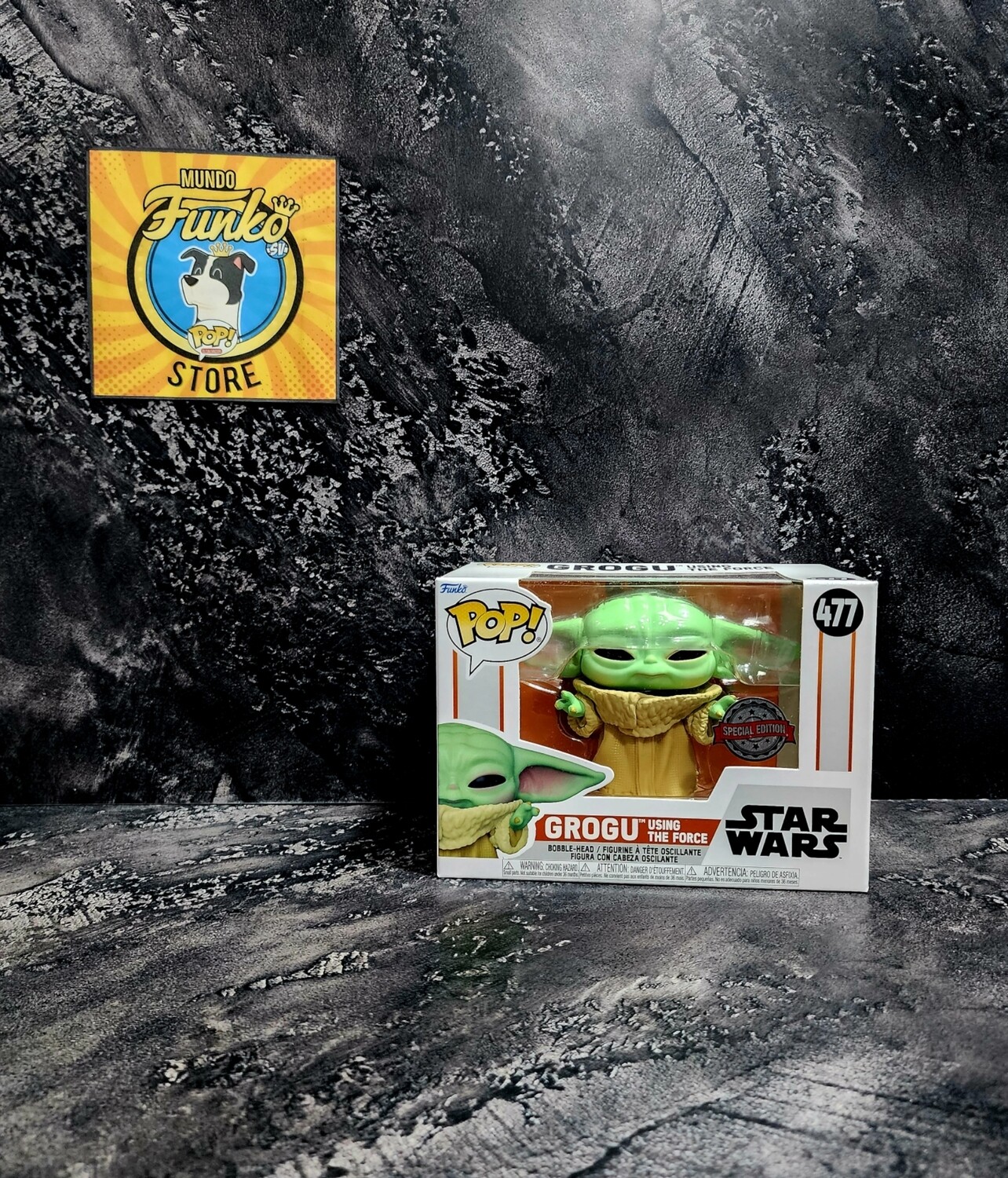 Funko pop! Grogu usando la fuerza