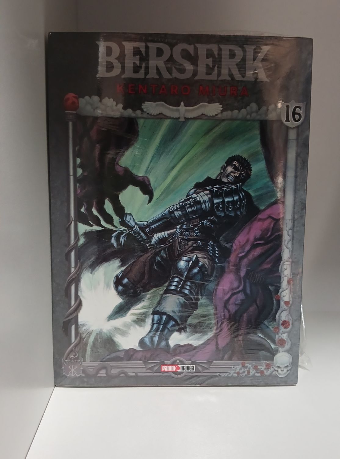 Manga Berserk 16