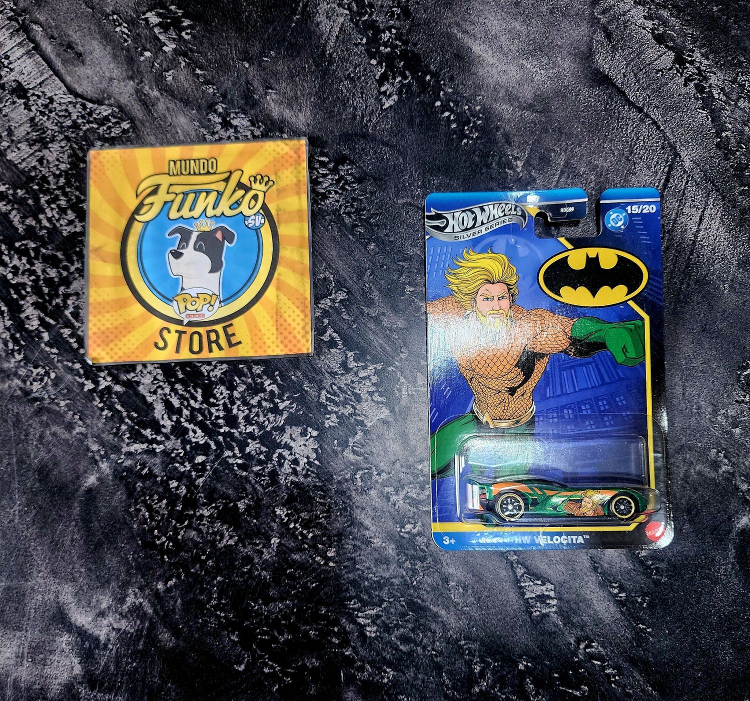 Carro Hot Wheels Aquaman