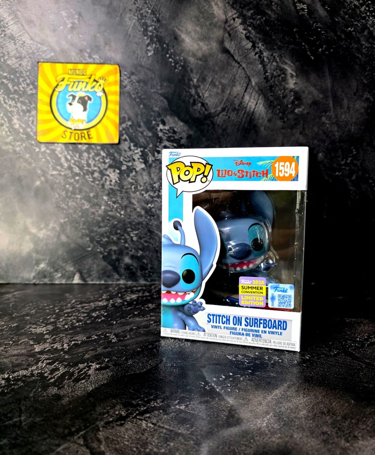 Funko Pop! Stitch en tabla de surf