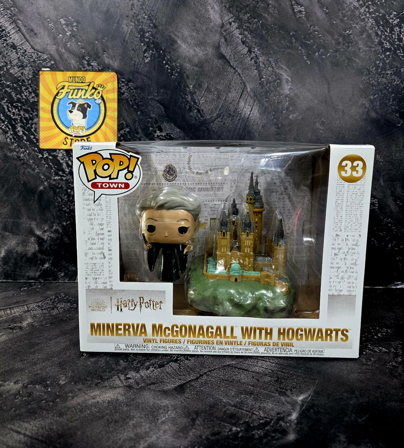 Funko Pop! Minerva con Hogwarts