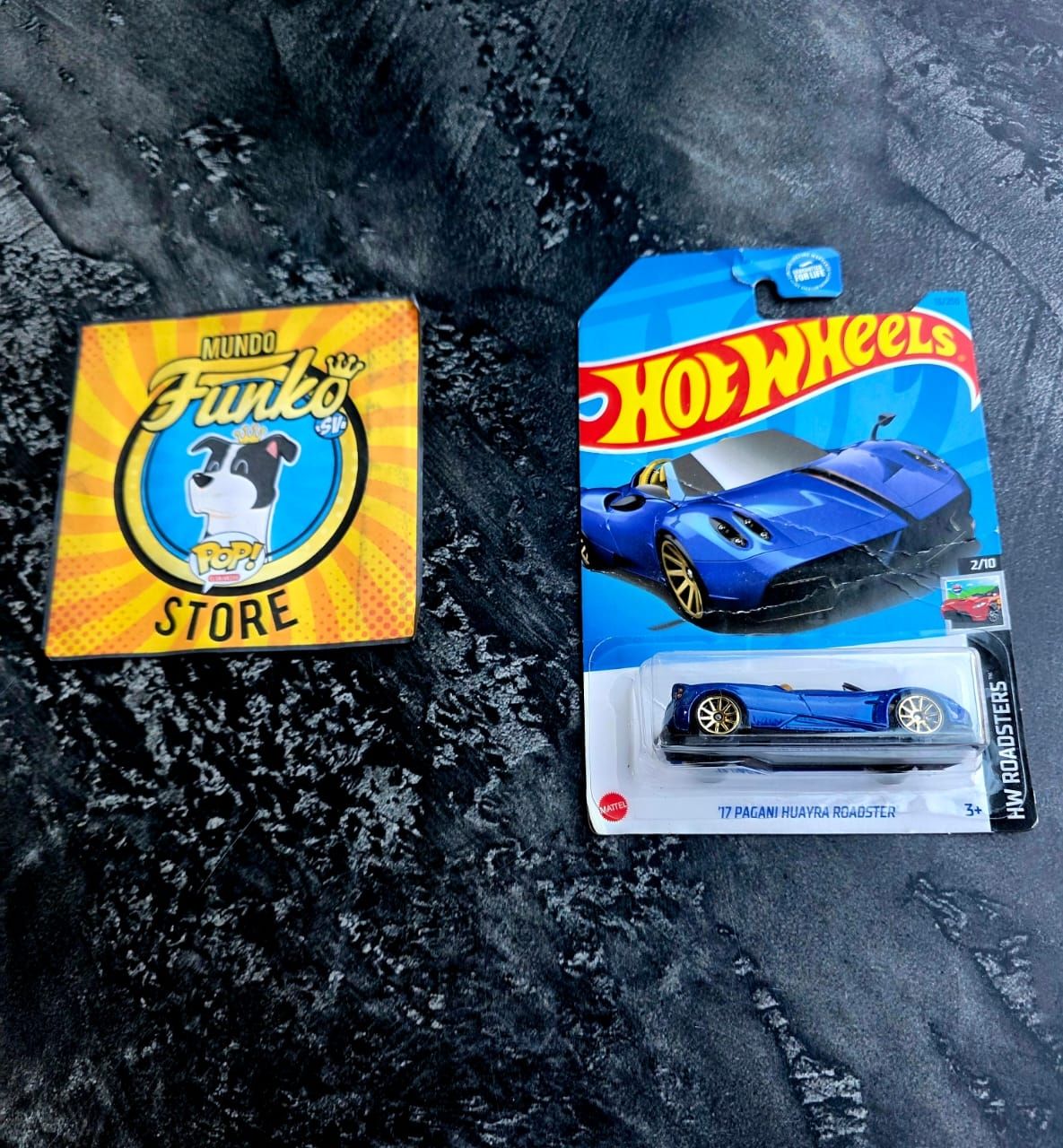 Carro Hot Wheels 17 Pagani Huayra  Roadster