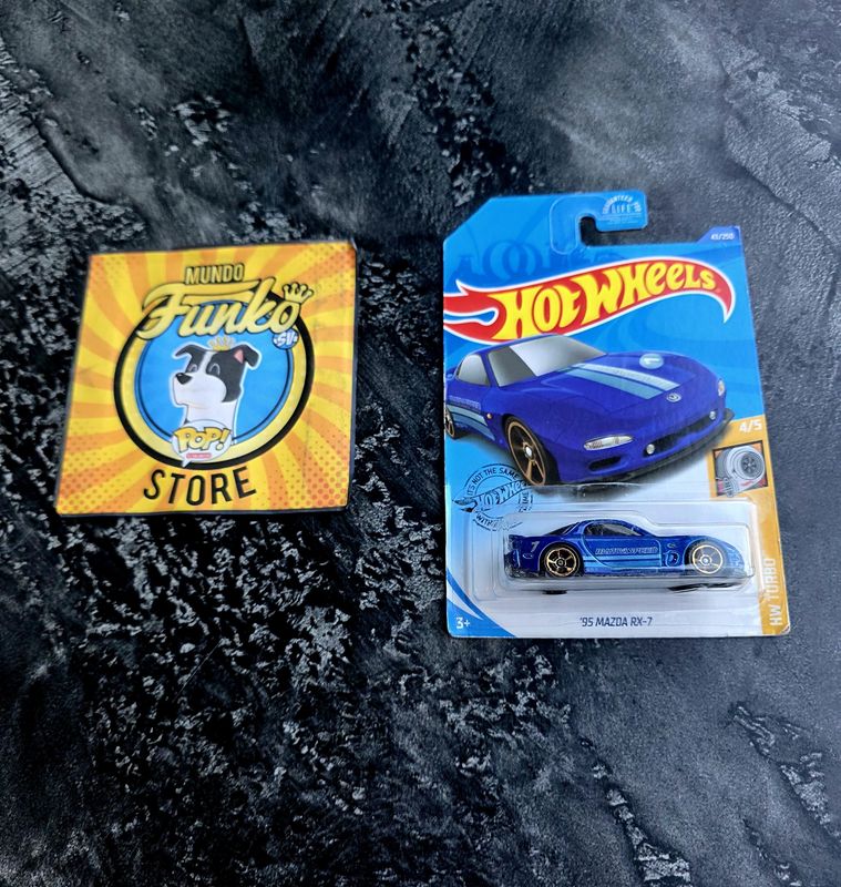 Carro Hot Wheels 95 Mazda RX-7