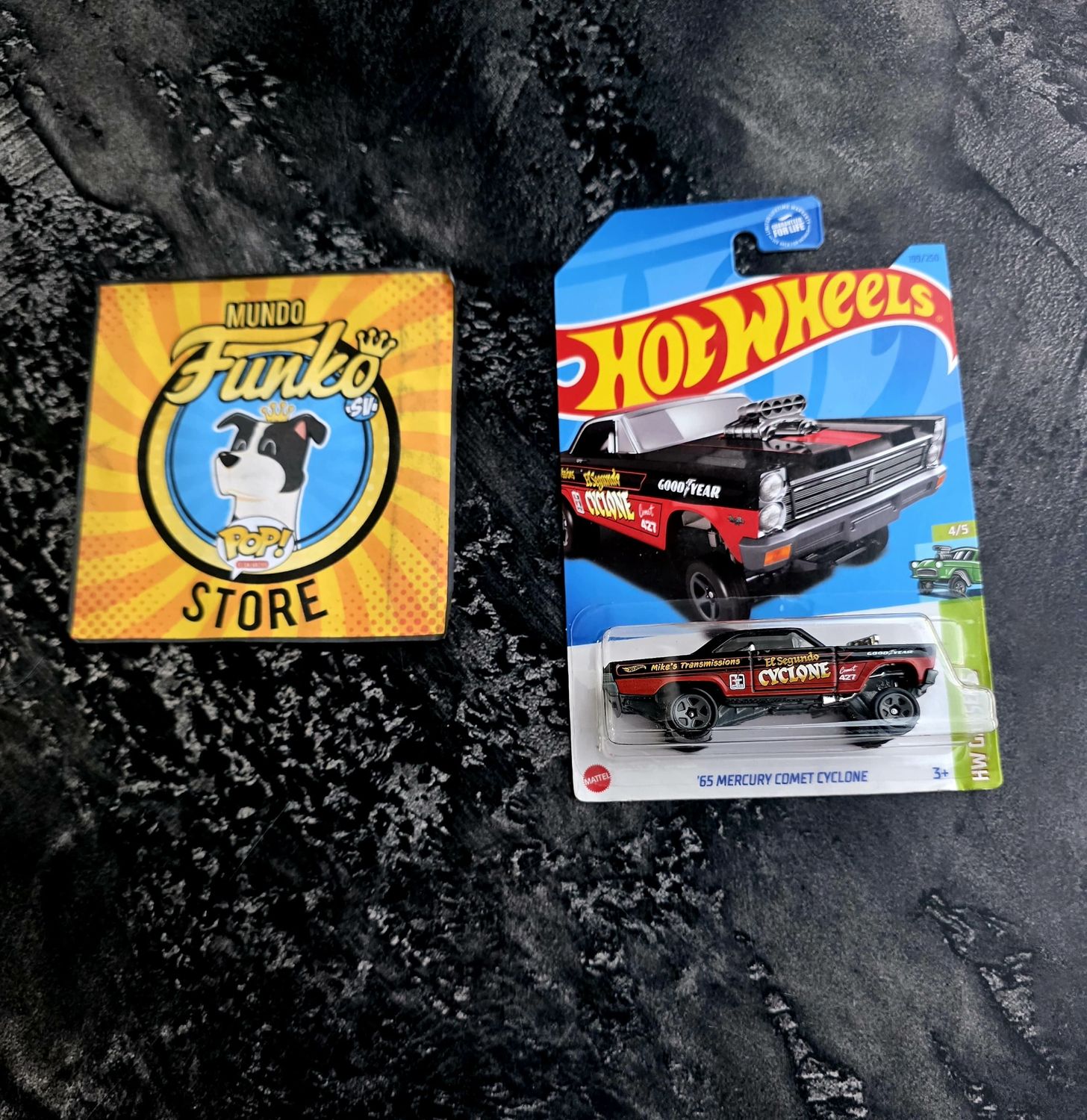 Carro Hot Wheels 65 Mercury Comet Cyclone