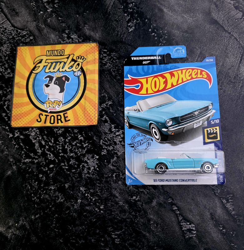 Carro Hot Wheels 65 Ford Mustang Convertible
