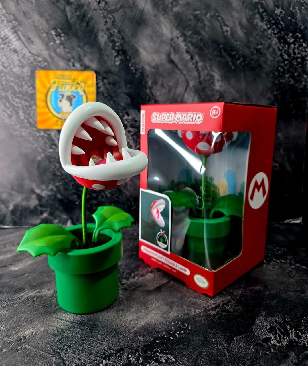 Lámpara planta de super Mario 