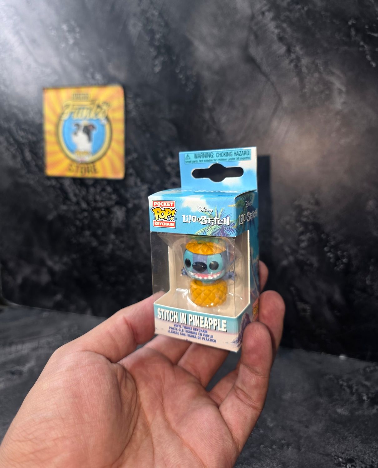 Llavero Pop! Stitch con piña Llavero Pop! Stitch con piña