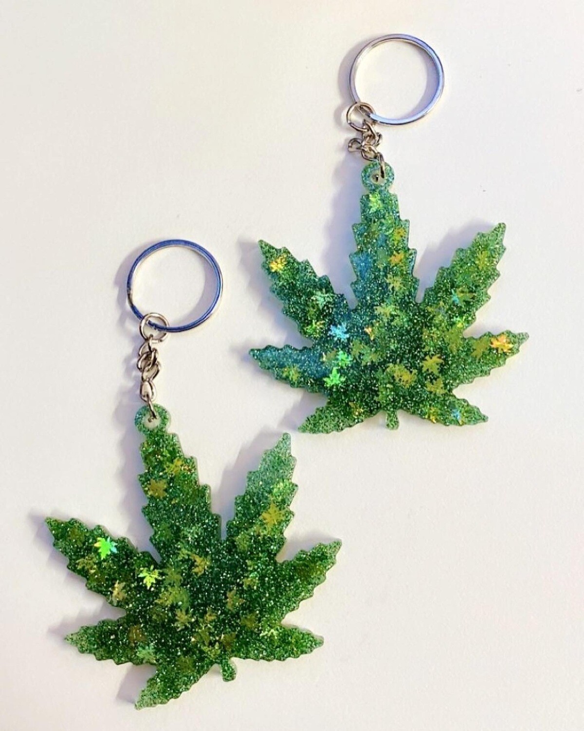 ✨Resin Weed Keychain✨