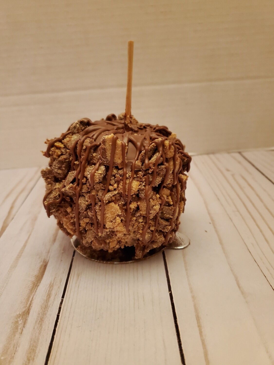 Reeses Peanut Butter Cup Chocolate and Caramel Apple