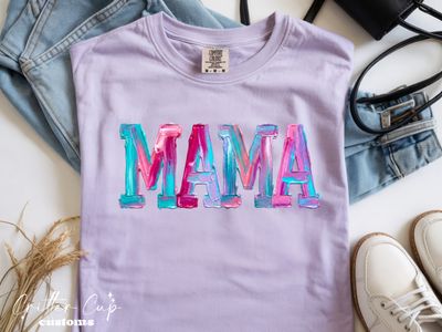 Painted Look Mama T-Shirt