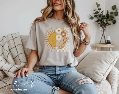 Retro Checkered Sunshine &amp; Daisy Floral T-Shirt