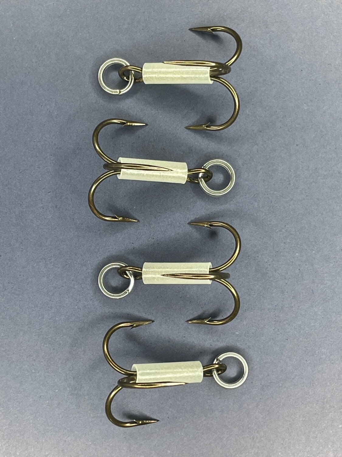 E2.  MAL LURE 4-PACK OF REPLACEMENT TREBLE HOOKS - SIZE #2