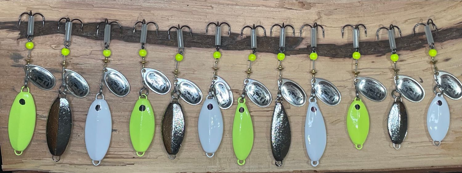 0. WHITE TORNADO Blade Bait
