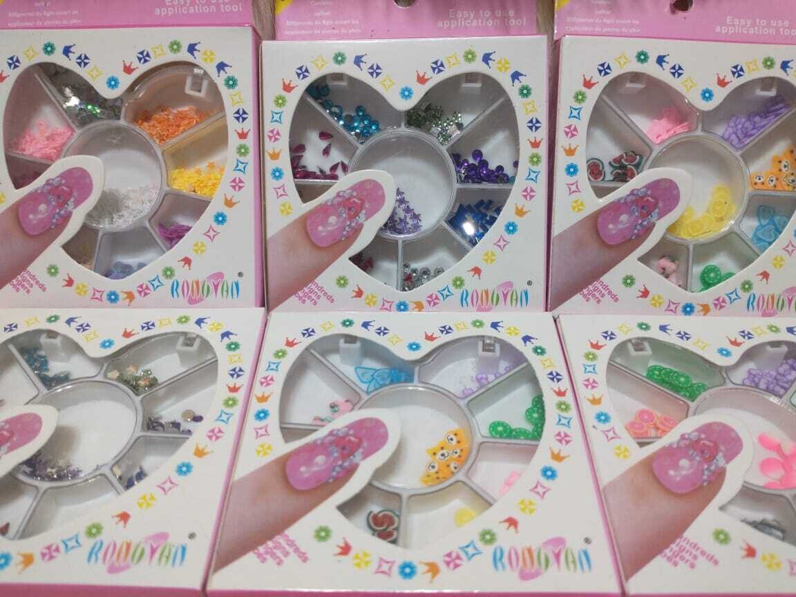 Strass Caja de corazon